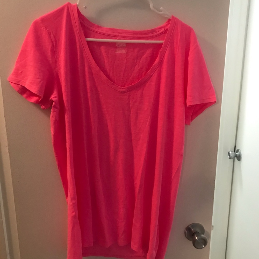 VS Pink V neck tee L NWOT